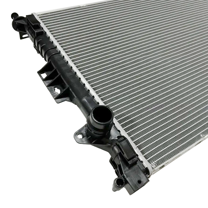 WOMALA Radiator LR070463 voor Land Rover Discovery Spor Range Rover Evoque 2020