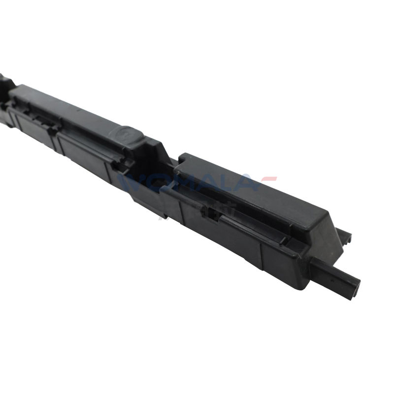 Womala Rechter Bumper Onderste Skidplaat Beugel OE 31447324 voor Auto Parts S90L